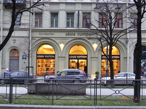 louis vuitton saint petersburg